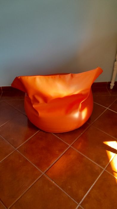 Puff napa 70x70 com fecho