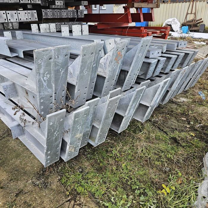 Ocynkowona konstrukcja hali 16 m x 37 m  stan idealny  jak nowa .