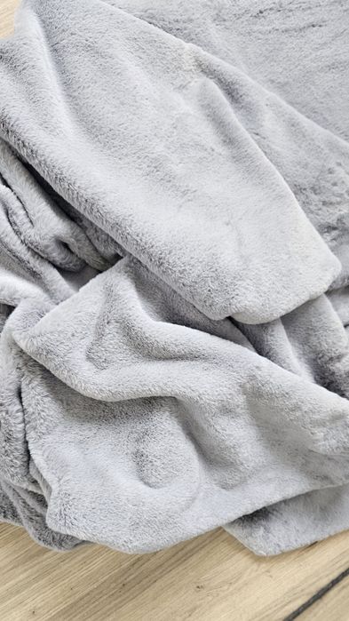 Tkanina  ala futerko szara 2 metry