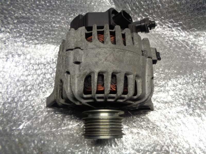 Alternator Kia Ceed 1.6 CRDI 37300-2A601 120A TG12C140