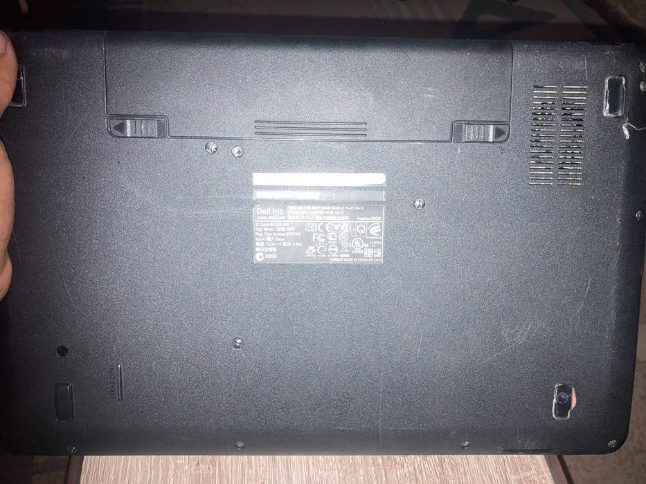 Ноутбук DELL  Inspiron N5030 1800