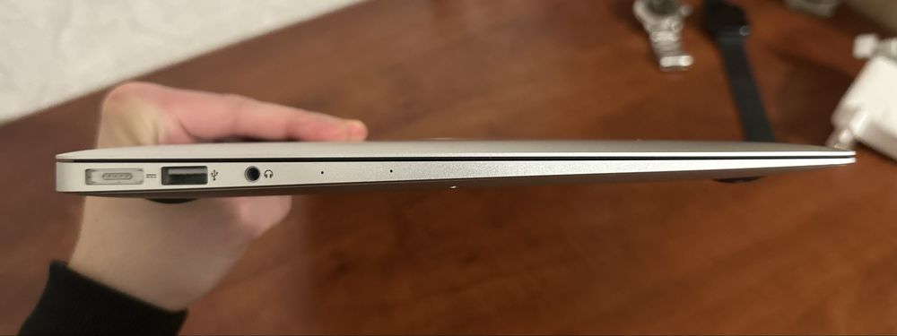 MacBook air 2015 (a1466) 8/256 - гарна ціна