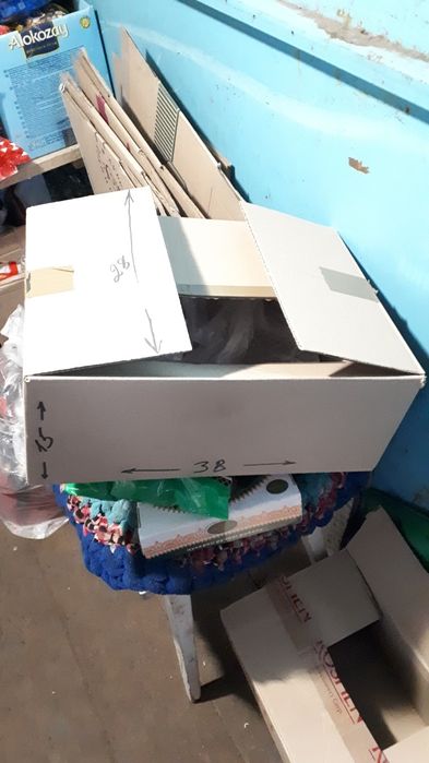 Ящик картонный  новий