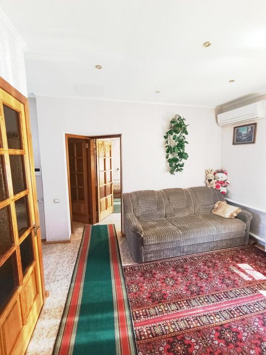 Будинок у Харкові в тихому, затишному місці