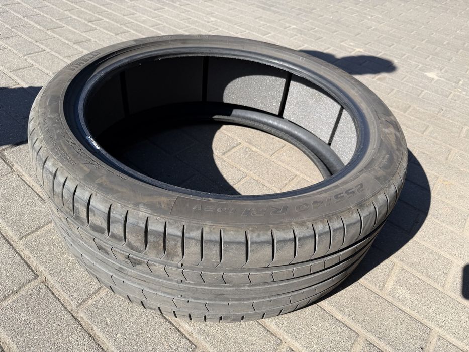 Opony Pirelli P-zero 255/40/R21