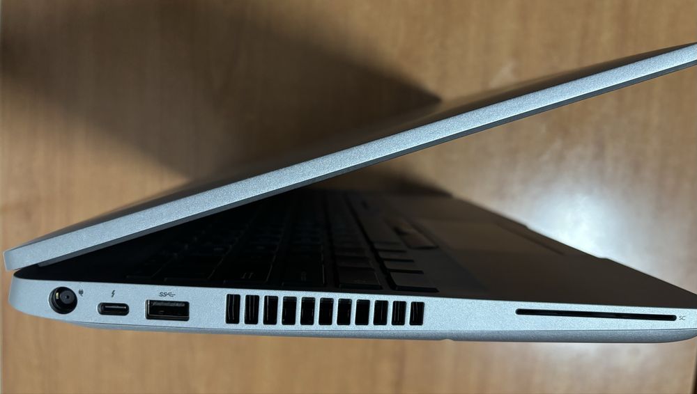 Dell Precision 3551 core i7 Nvidia Quadro 32G SSD 512GB