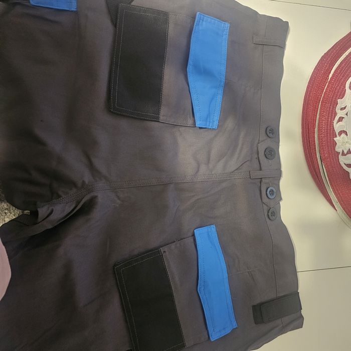 Sprzedam spodnie robocze  XL