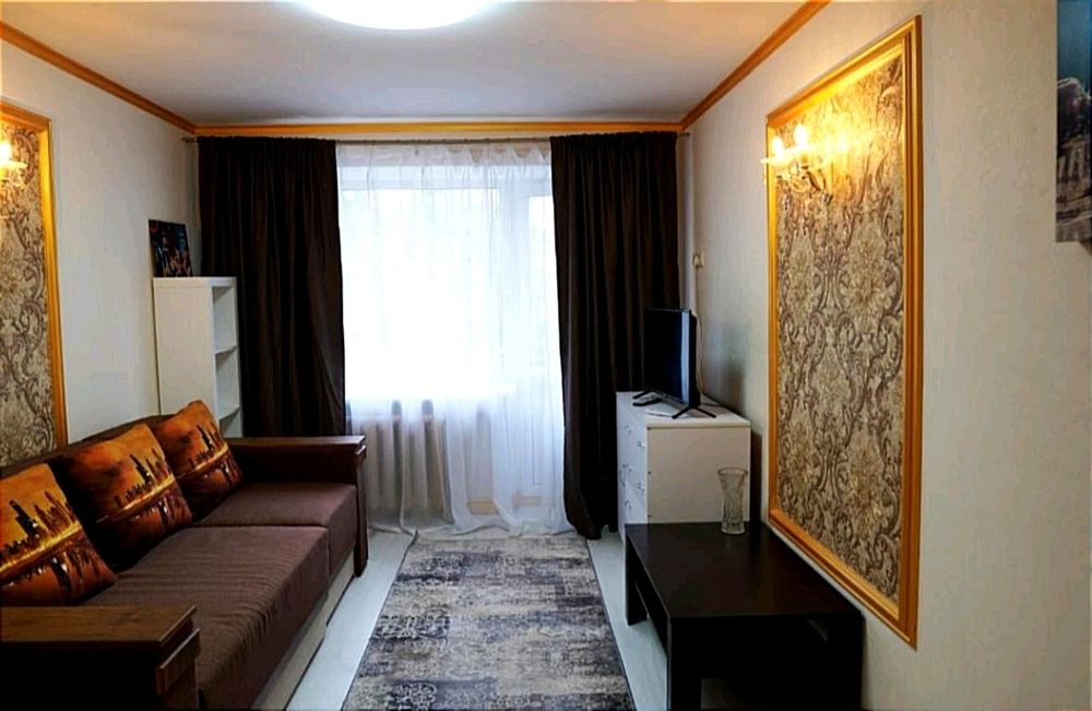 Центр!2 окремі кімнати.2поверхПотужний wi-fi!