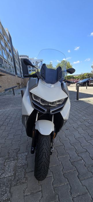 Moto BMW C 400 GT Muito estimada