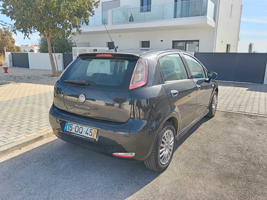 Fiat Punto 1.2 a gasolina, de 2014 — photo 4