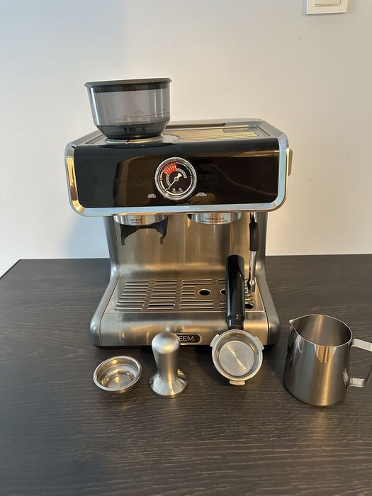 BEEM Espresso-Grind-Profession z młynkiem | Jak nowy | Komplet | 350 zł