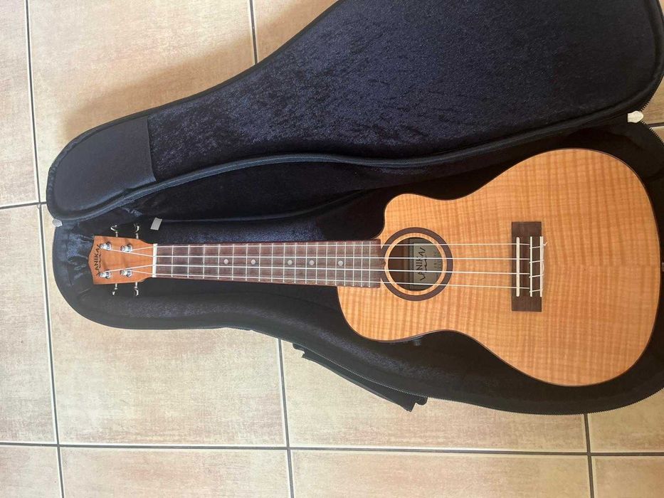 Ukulele Lanikai FM-CEC