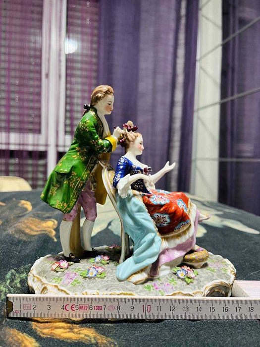 Ludwigsburg porcelanowa figurka