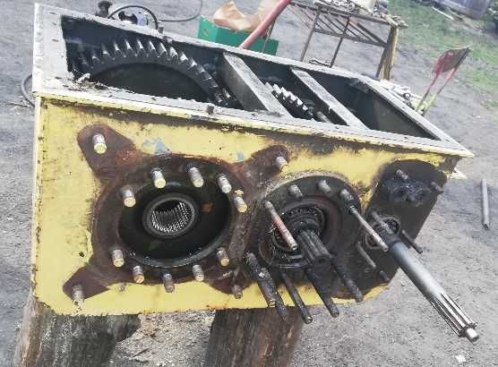 Skrzynia biegów kombajn New Holland 140, 1545, 8050 inne