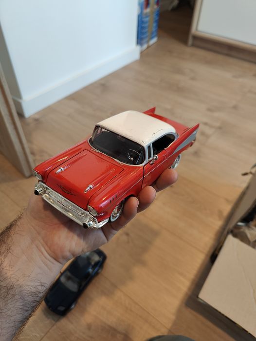 Modele 1:24 skala BMW porshe dodge fso