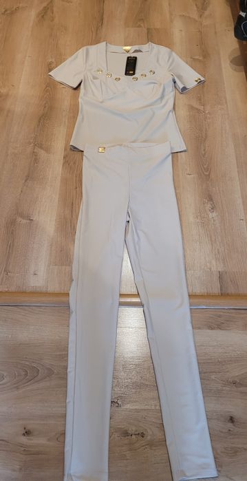 Legginsy  i bluzka - komplet Fame Icon