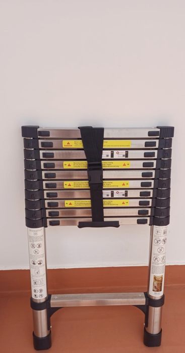 Escada telescópica 2,6 metros aço inoxidável