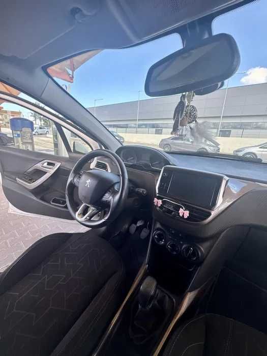 Peugeot 2008 1.4 HDi (68cv) Nacional – Muito Económico e Estimado