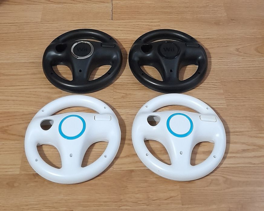 Wii Steering Wheel + Mario Kart Wii Game (Nintendo Wii/Wii/Wii U)64729665650561123