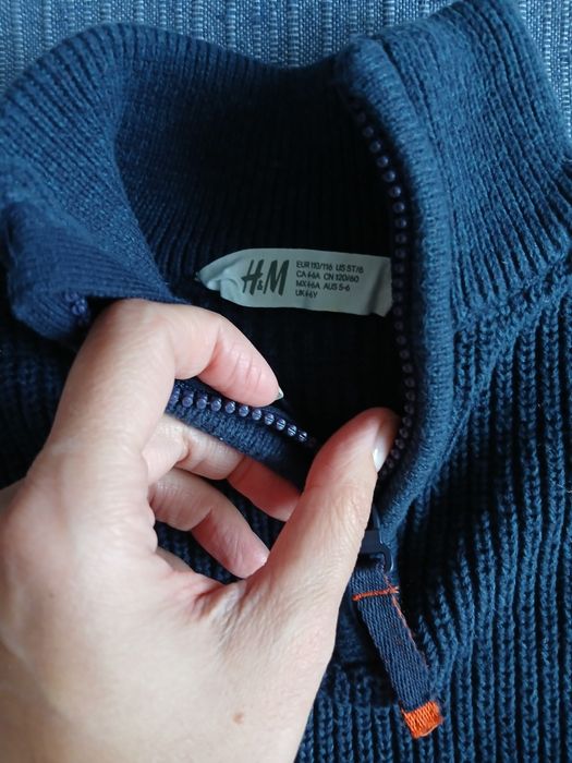 Sweterek dla chłopca h&m rozm.116 ciepły