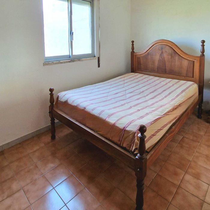 Cama Casal Madeira (clássico)