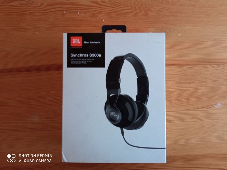 Słuchawki JBL Synchros S300a