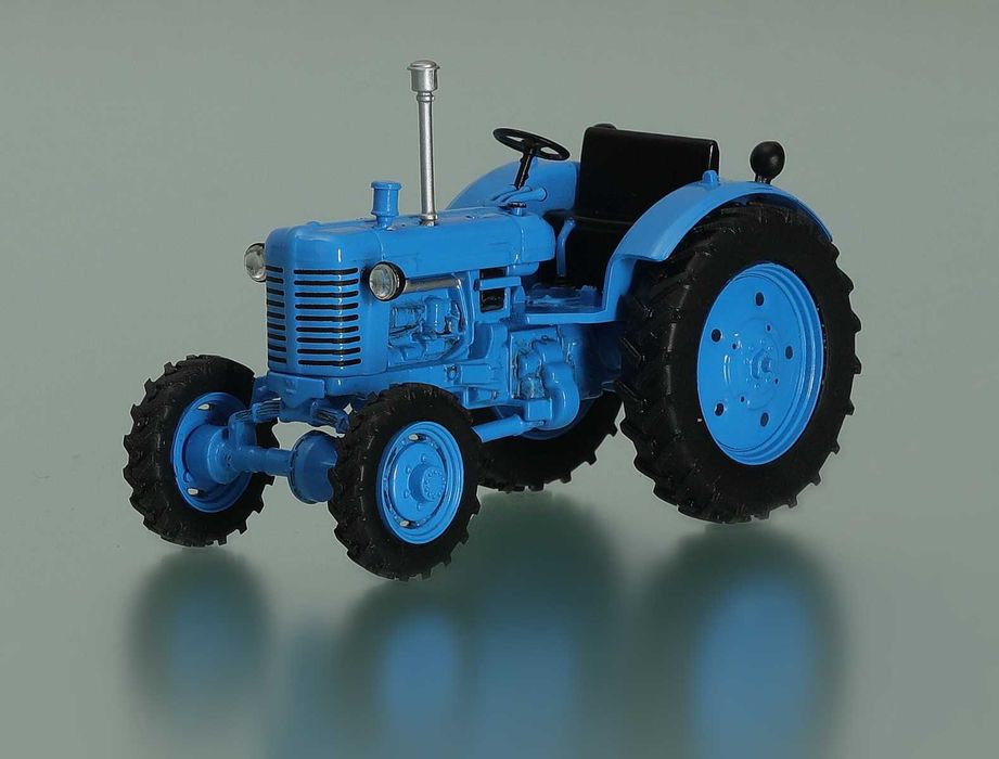 Трактор МТЗ "Беларусь" с журналом - серия "Тракторы" (Hachette)