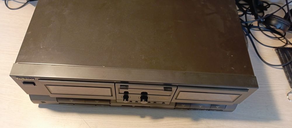 Magnetofon Technics rs tr232