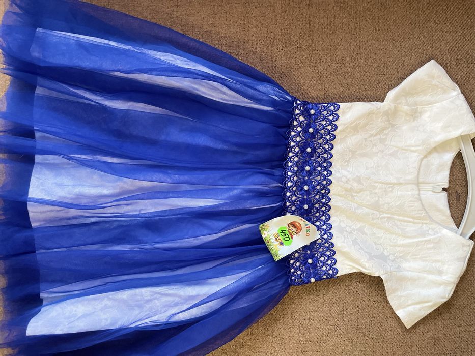 Плаття дитяче