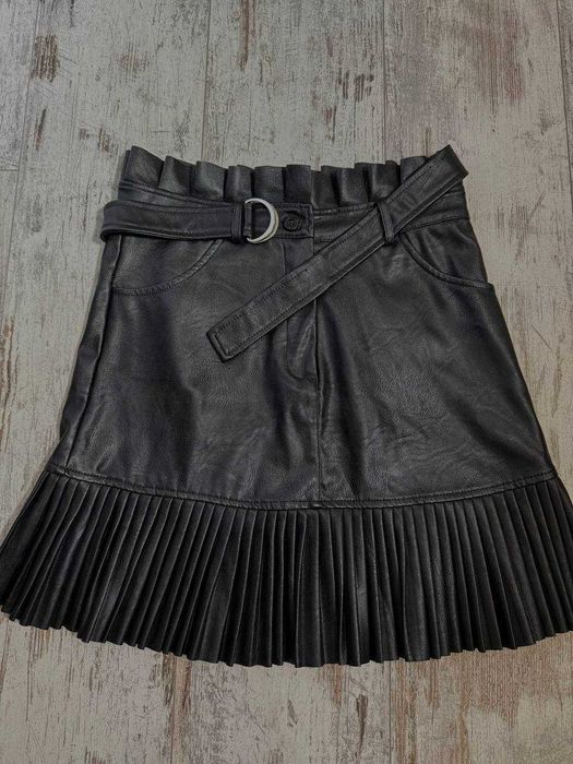 Юбка з єко шкіри