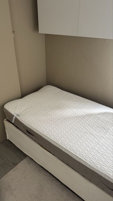 Cama solteiro sommier + Colchão