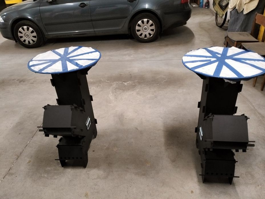 Piecyk Rakietowy XL, malowany,uchwyty, płyta grzewcza, Komin