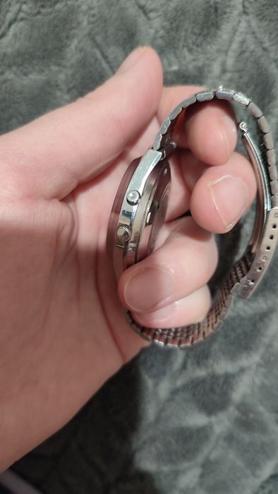 Годинник механічний з автопідводом Orient