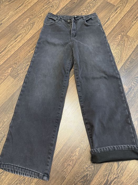 Штани на дівчинку