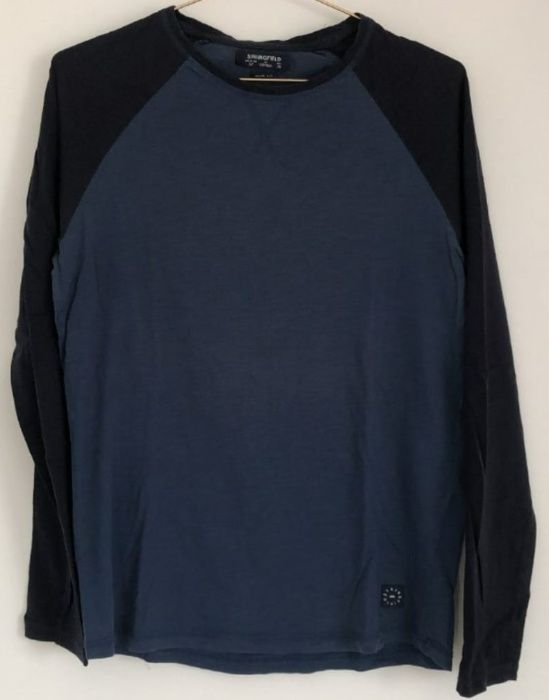 Polo, t-shirt, camisola de homem