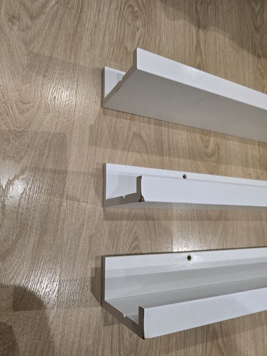 Półka na zdjęcia IKEA Mosslanda 115cm biała 2 szt w komplecie
