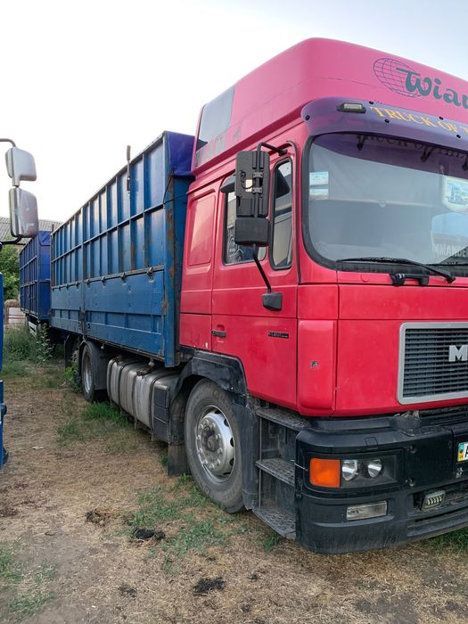 Автомобіль МАН Командор 26.403