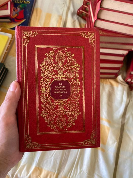 Coleção 28 livros " Os grandes romances históricos"