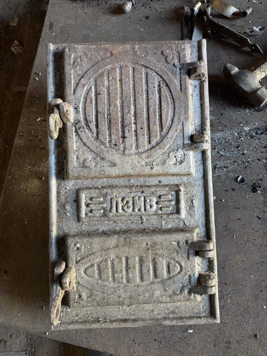 Дверки до пєца рушта