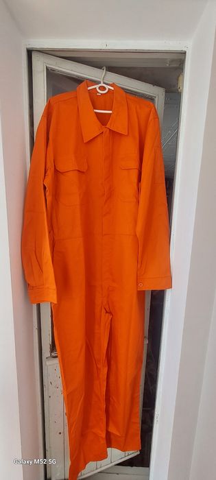 Комбинезон рабочий . Оранжевй .