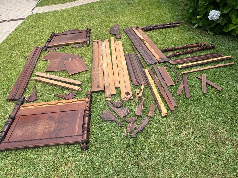 Puzzle de duas camas antigas!