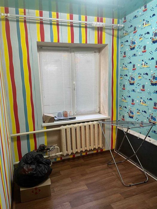 Терміново продам 3-х  кімнатну квартиру в с.Ватутіне