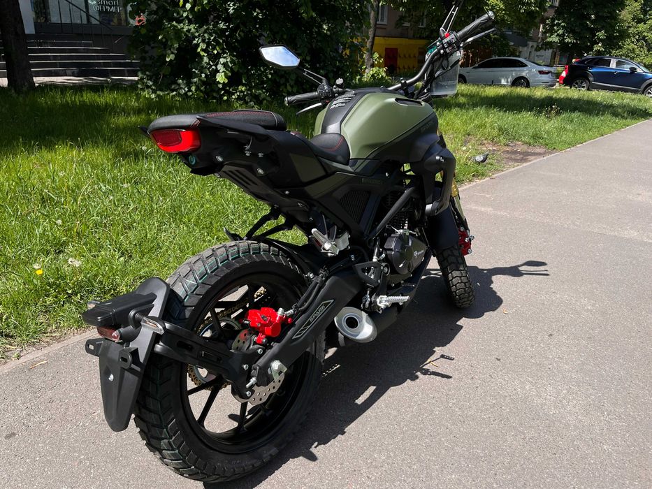 Мотоцикл SPARK SP300SC-1