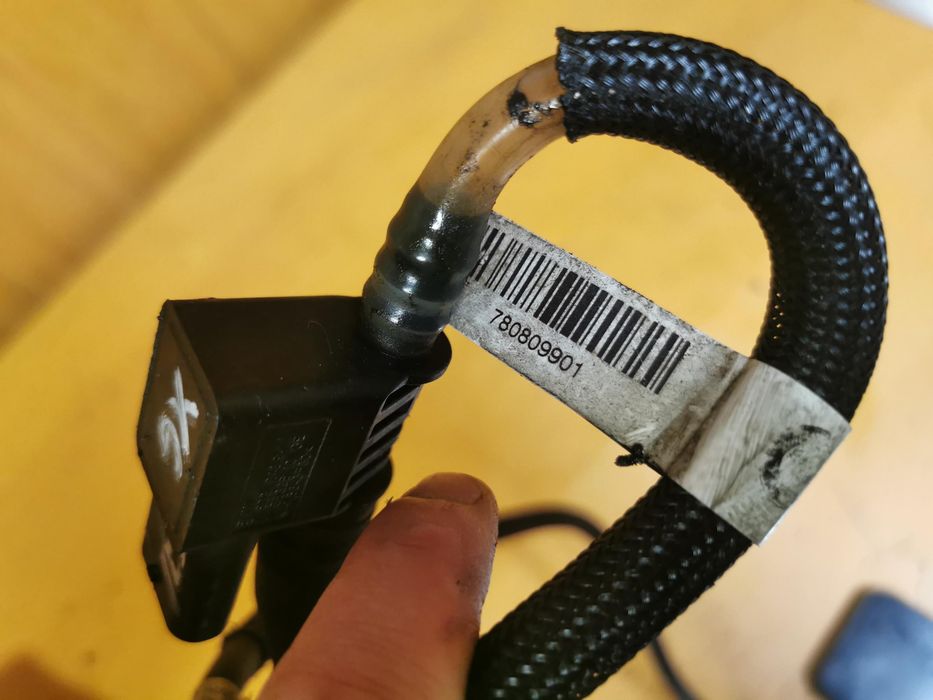 Przewód powrotny paliwowy bmw x6 e71 n57d30b 30D