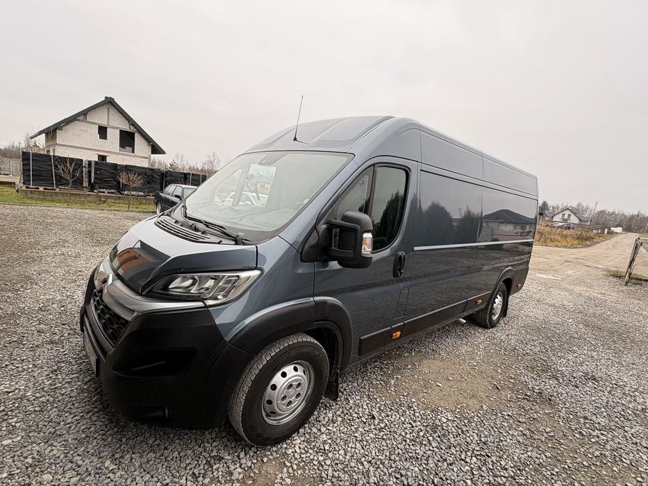 Wynajem Najem Bus L4 H3 Najdluzszy 165 KM