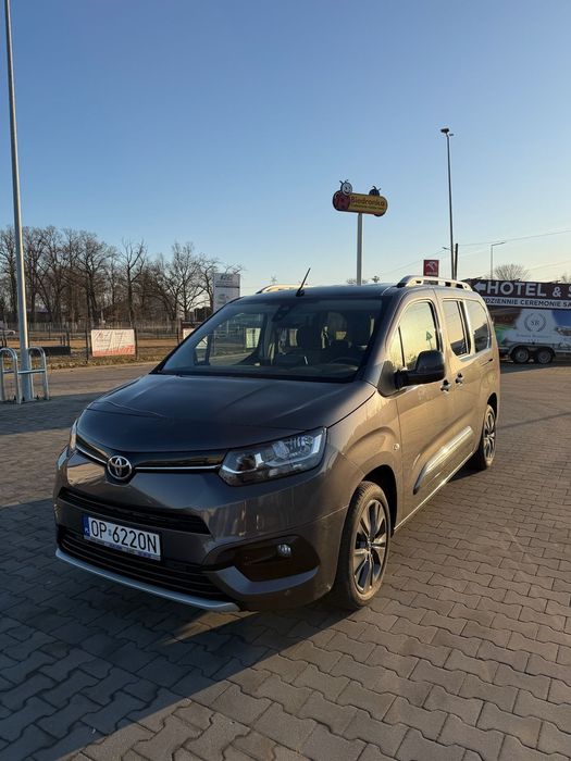 Toyota Proace City Verso Toyota Proace City Verso Family 1.5 D | 2020 | 1 Właściciel |