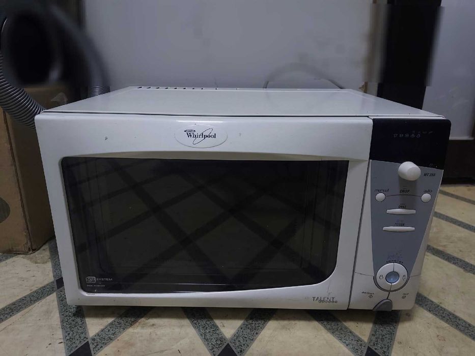 Микроволновая печь Whirlpool MT 255/WH Запчасти Магнетрон Тарелка