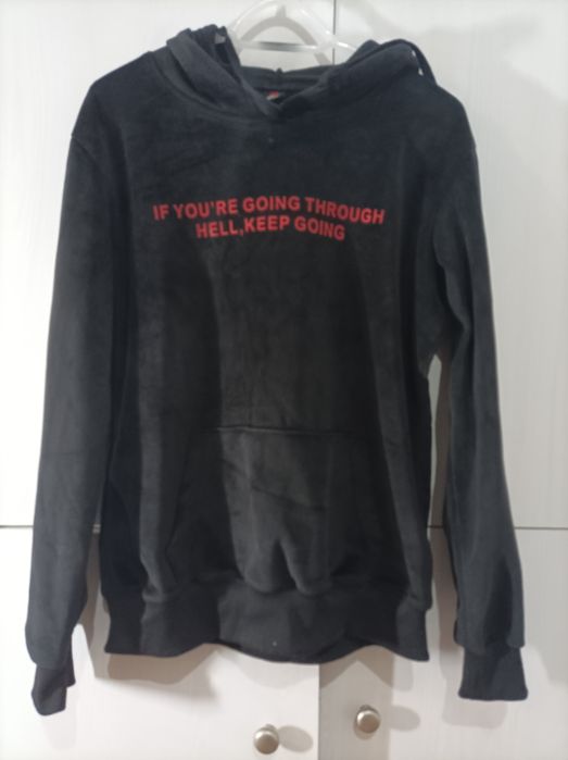 Bluza czarna z kapturem welur 2xl