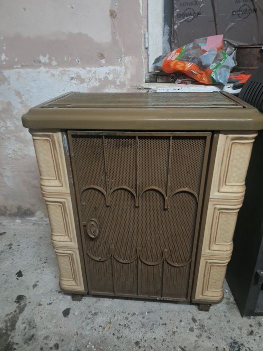 Piec na węgiel I drzewo