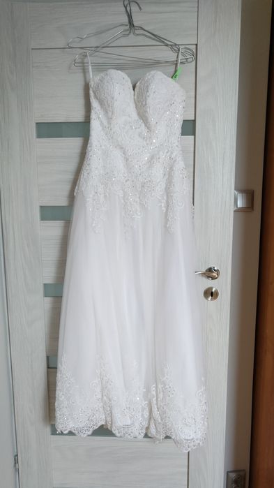 Piękna suknia ślubna